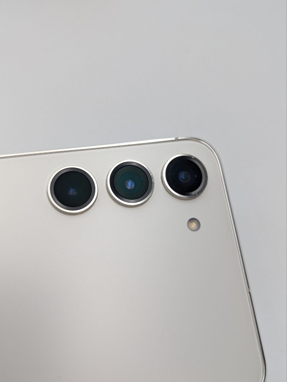 thumb Samsung Galaxy S23 Plus 512 GB beżowy (Powystawowy)