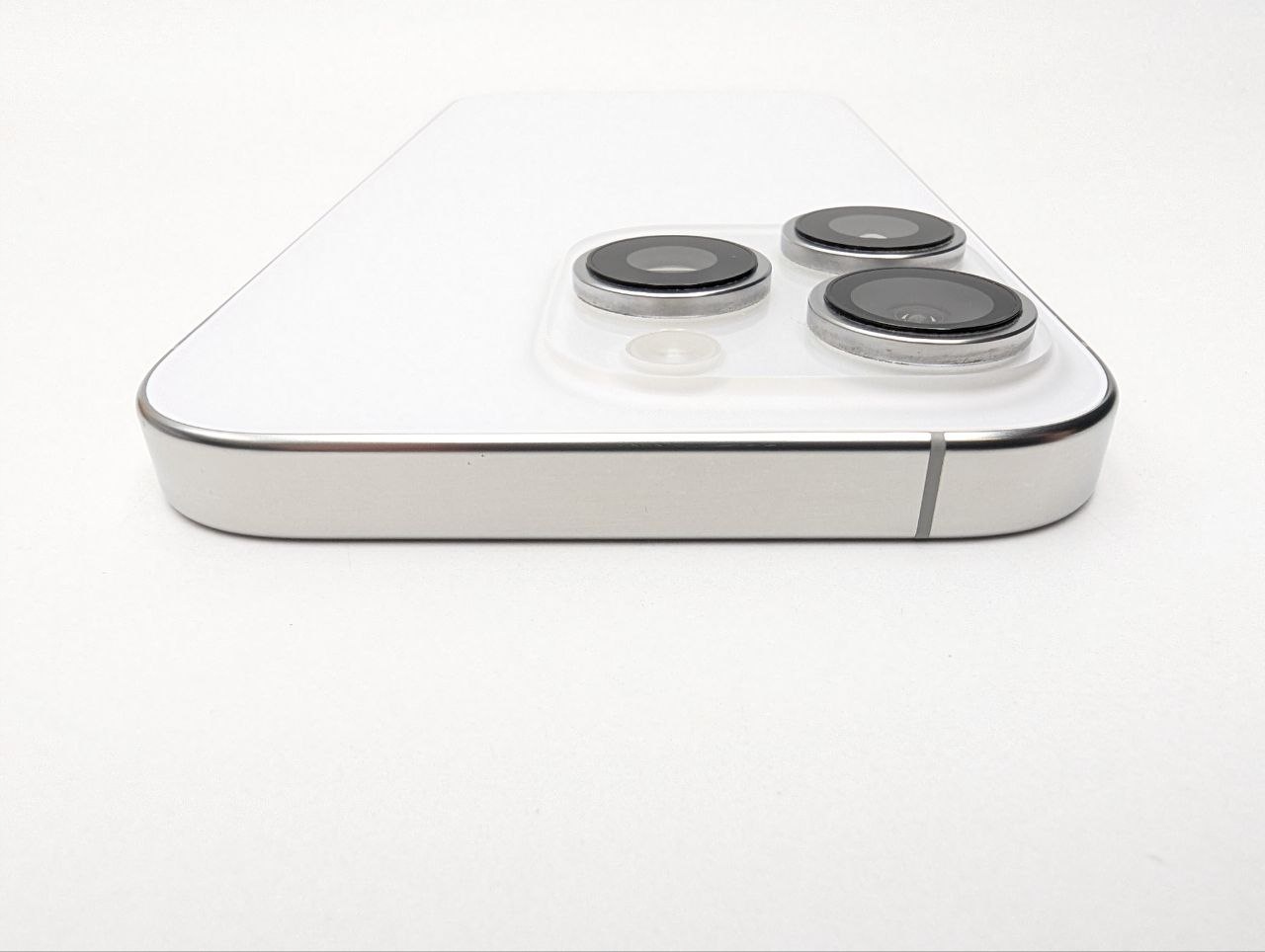 thumb Apple iPhone 16 Pro 512GB Tytan Biały| eSim (Używany)