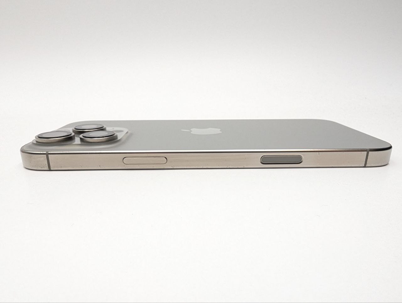 thumb Apple iPhone 16 Pro Max 256GB Tytan Naturalny (Używany)