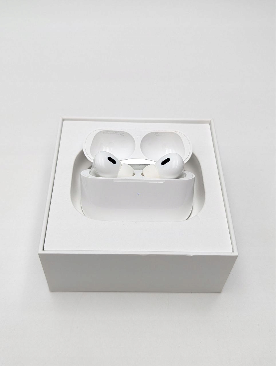 thumb Słuchawki bezprzewodowe dokanałowe Apple AirPods Pro 2 gen. lightning (Używany)