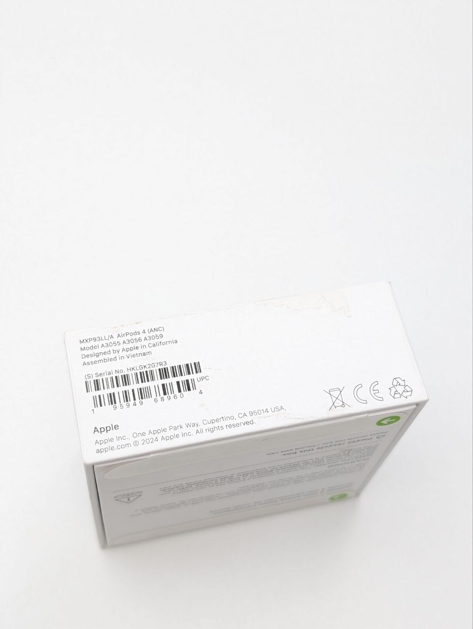 Słuchawki bezprzewodowe douszne Apple AirPods 4 ANC| Nowy (Powystawowy)