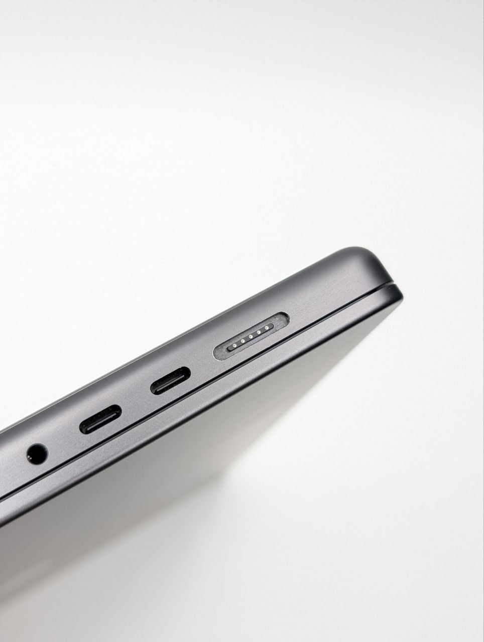 Apple MacBook Pro 16,2" M4 Pro 24GB / 512GB Gwiezdna Czerń | AppleCare+ (Powystawowy)