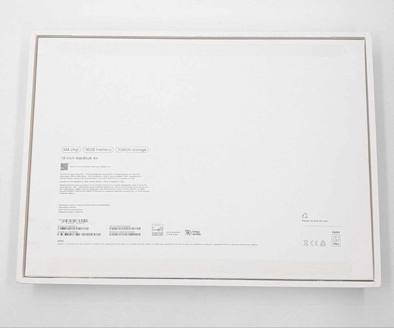 Apple MacBook Air 13,6" M4 16GB / 256GB Srebrny | OUTLET (Powystawowy)