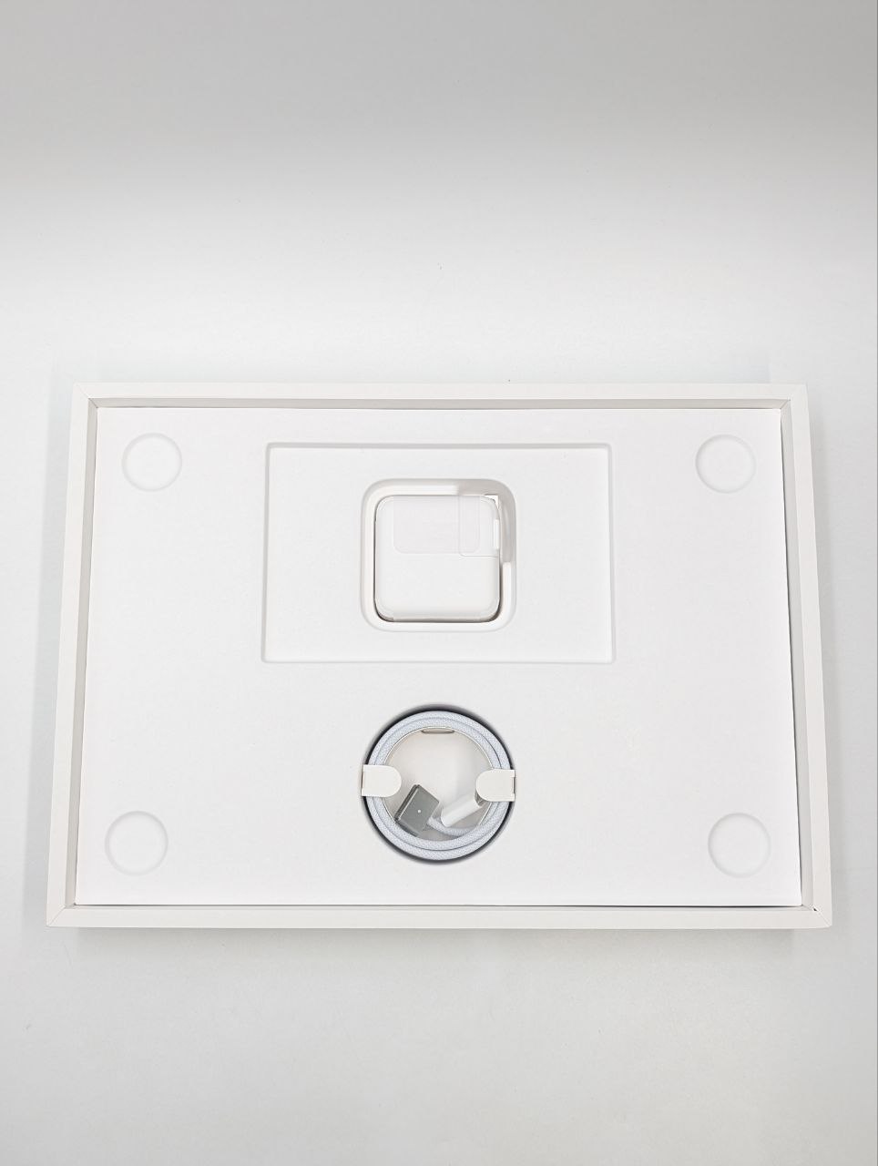 Apple MacBook Air 13,6" M4 16GB / 256GB Srebrny | OUTLET (Powystawowy)