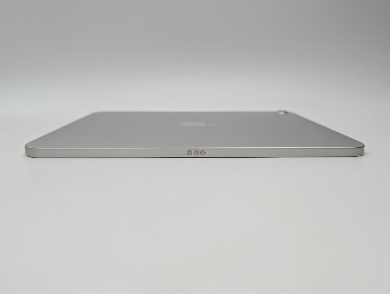 Apple iPad 11 gen. 11" 128GB WI-FI Srebrny | OUTLET (Powystawowy)