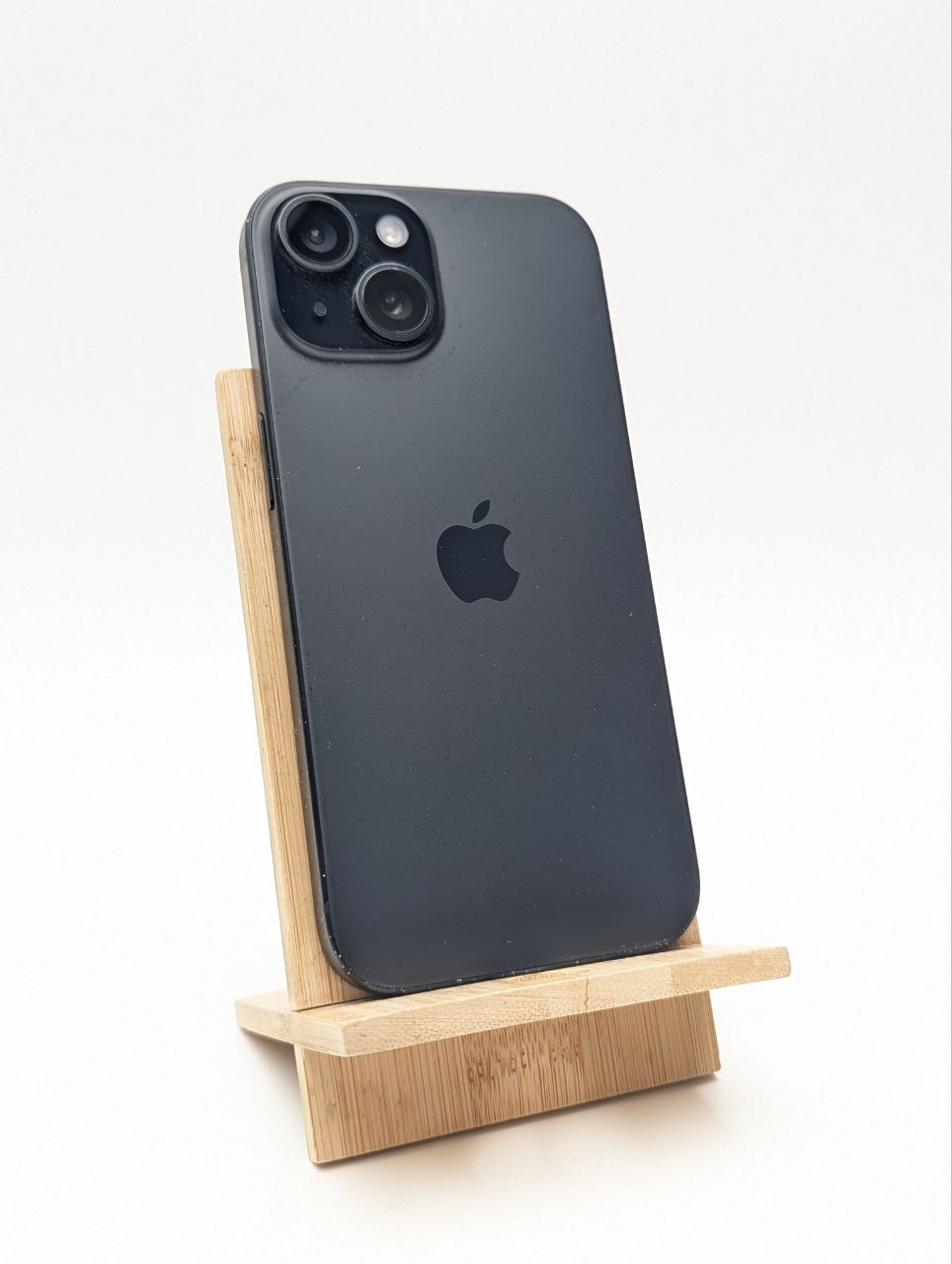 Apple iPhone 15 128GB czarny| bateria 100% (Używany)