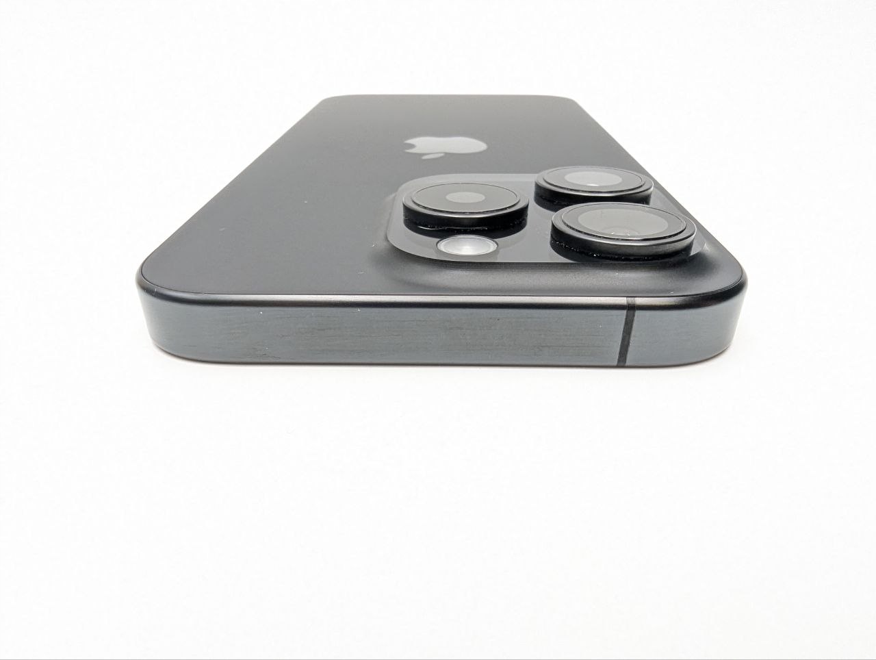 Apple iPhone 15 Pro 128GB czarny | bateria 100% (Powystawowy)