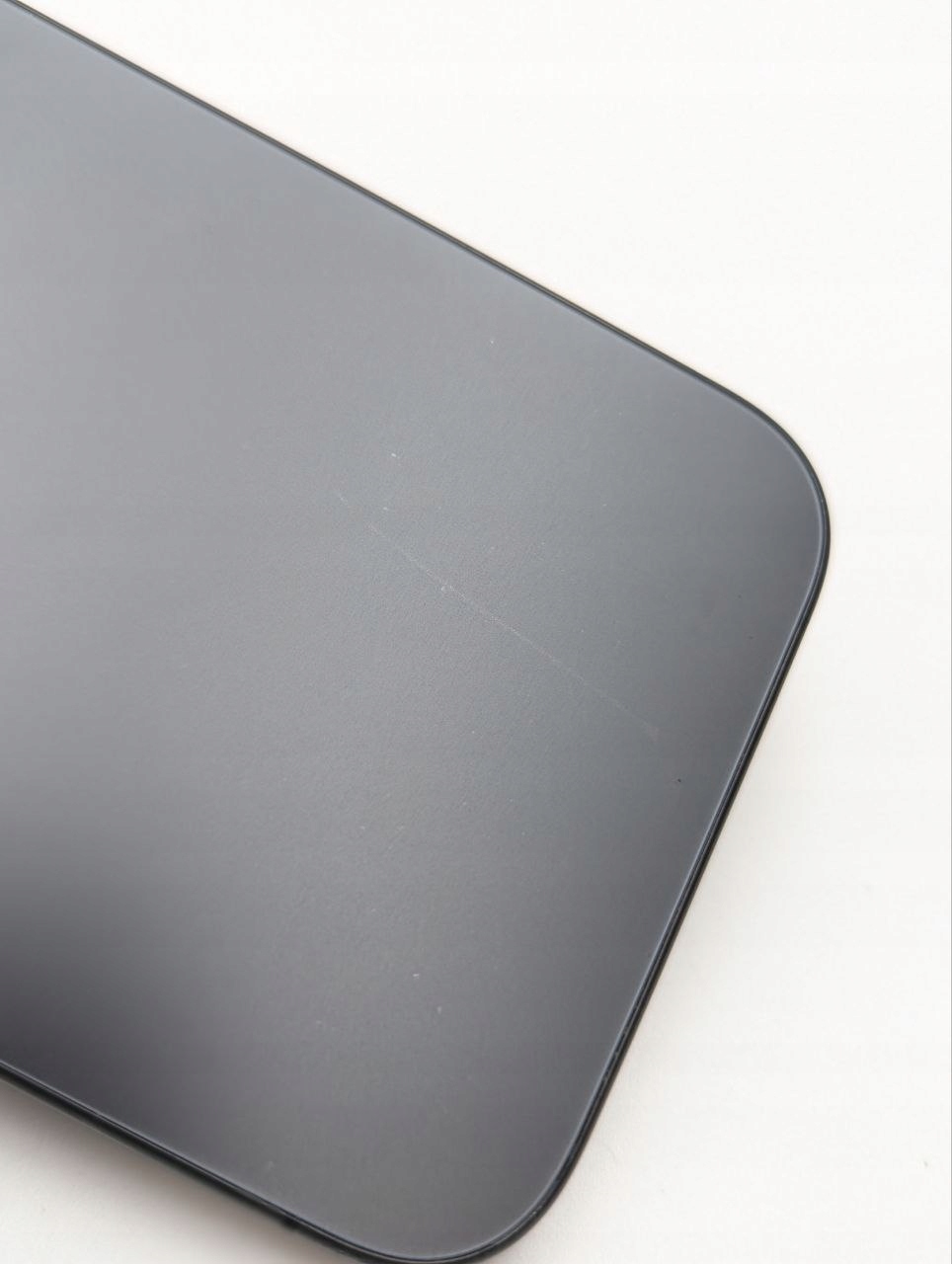 Apple iPhone 15 Pro 128GB czarny | bateria 100% (Powystawowy)