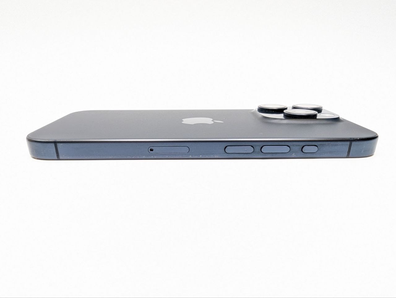 Smartfon Apple iPhone 15 Pro 8 GB / 128 GB 5G niebieski|eSim|bateria 100% (Powystawowy)