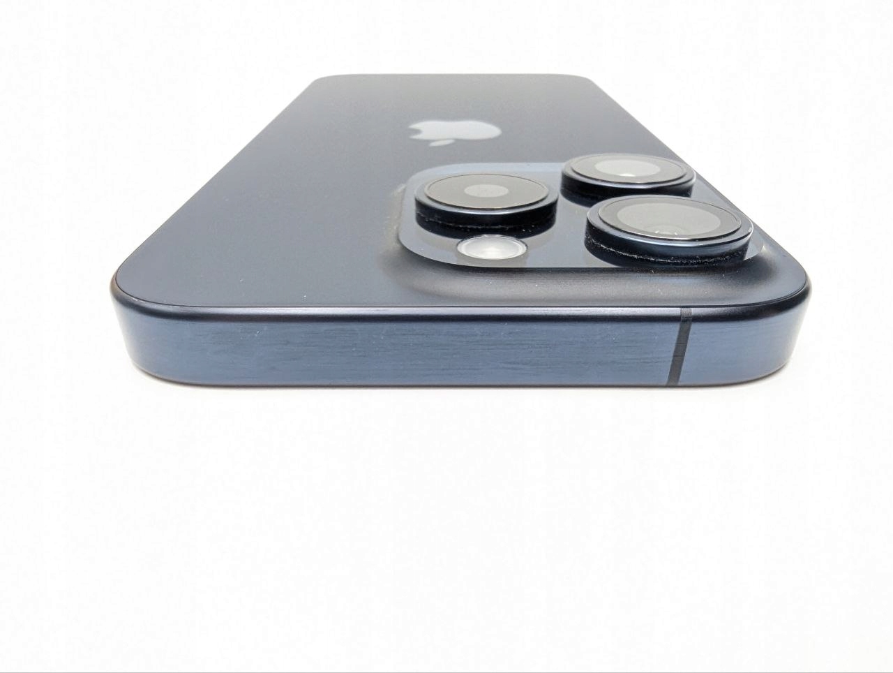 Smartfon Apple iPhone 15 Pro 8 GB / 128 GB 5G niebieski|bateria 100% (Powystawowy)