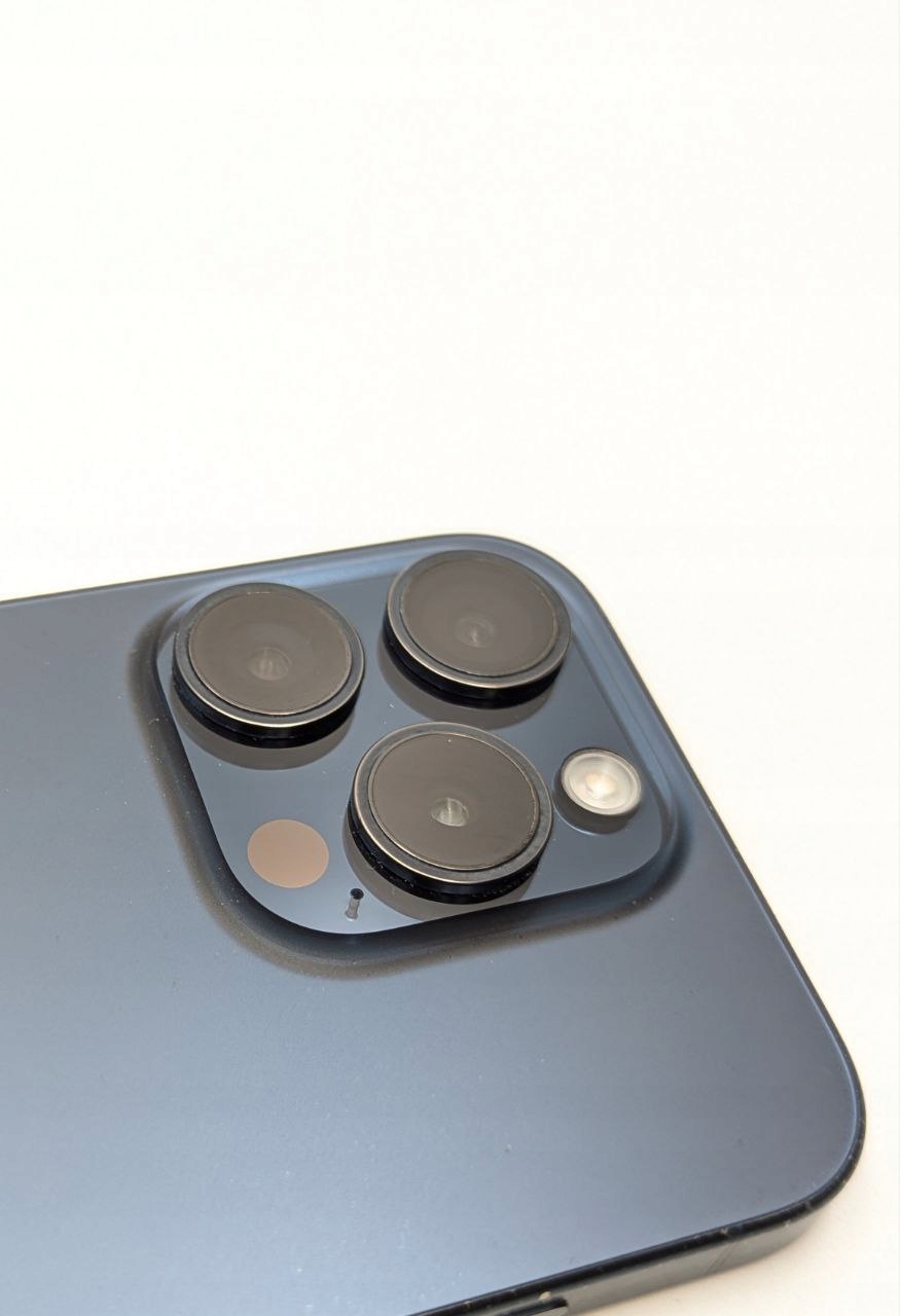 Apple iPhone 15 Pro 128GB Niebieski | bateria 100% (Używany)
