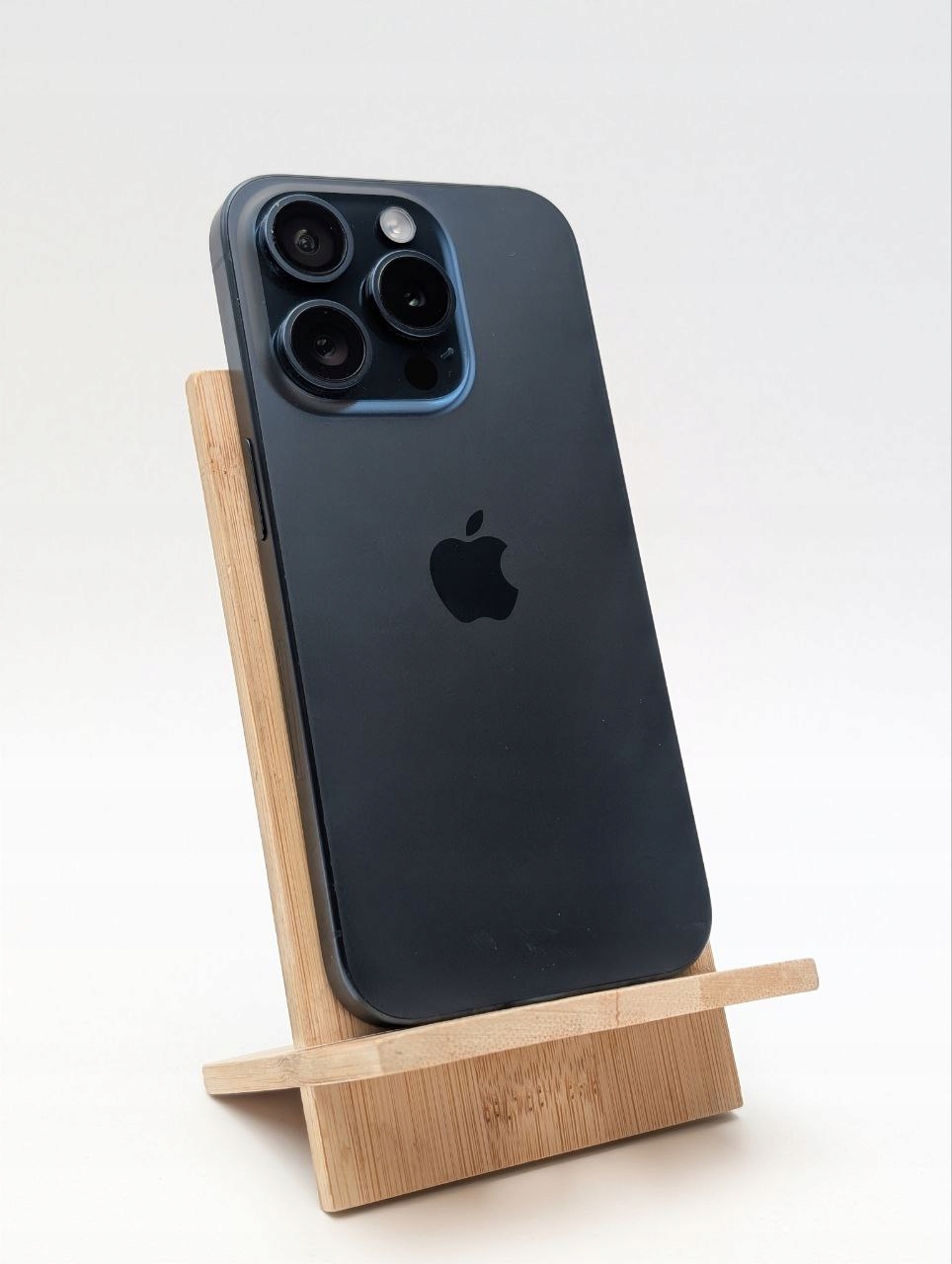 Smartfon Apple iPhone 15 Pro 8 GB / 128 GB 5G niebieski |eSim| bateria 100% (Powystawowy)