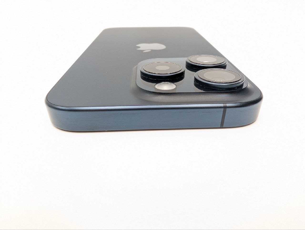 Smartfon Apple iPhone 15 Pro 8 GB / 128 GB 5G niebieski |eSim| bateria 100% (Powystawowy)