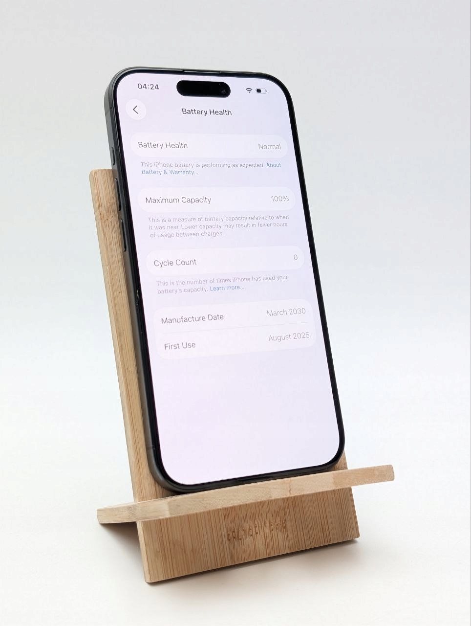 Apple iPhone 15 Pro 256GB Czarny | eSim | bateria 100% (Powystawowy)