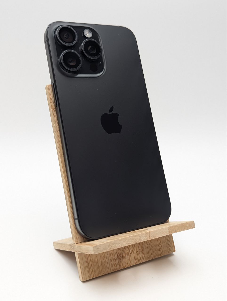 Apple iPhone 15 Pro Max 256GB Czarny (Powystawowy)