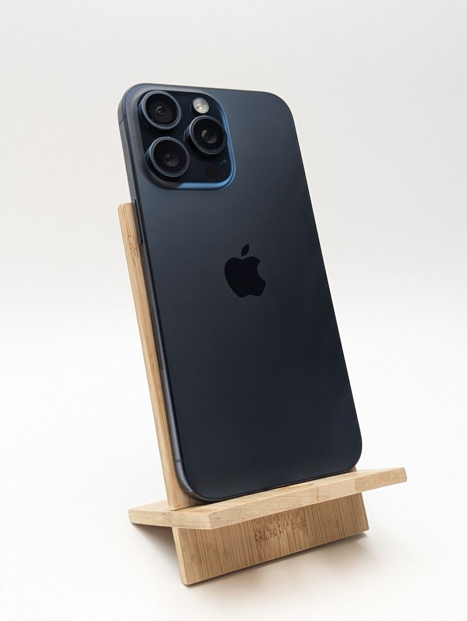 Apple iPhone 15 Pro Max 256GB Niebieski | eSim | bateria 100% (Powystawowy)