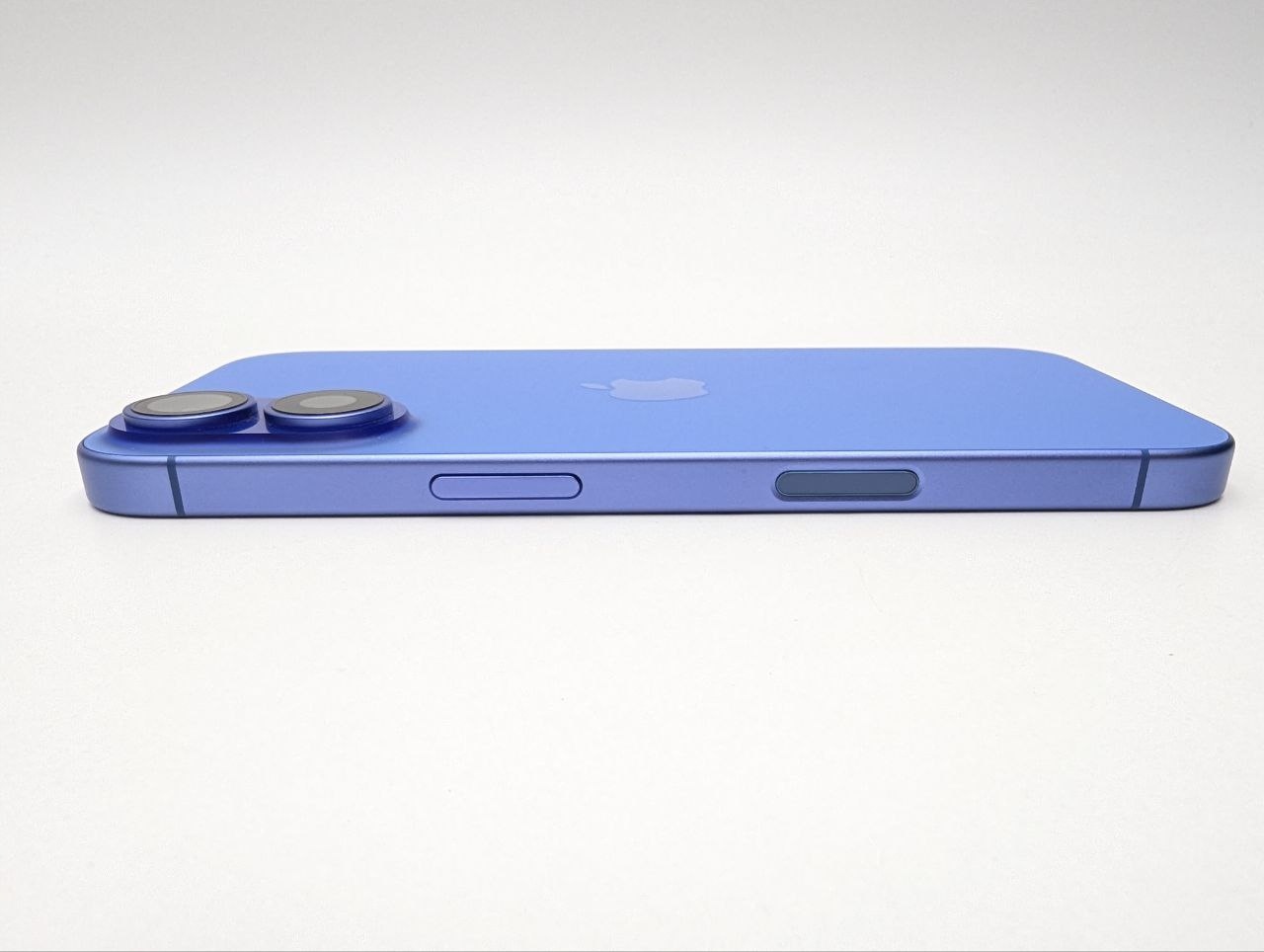 Apple iPhone 16 128 GB Ultramaryna| bateria 100% (Powystawowy)