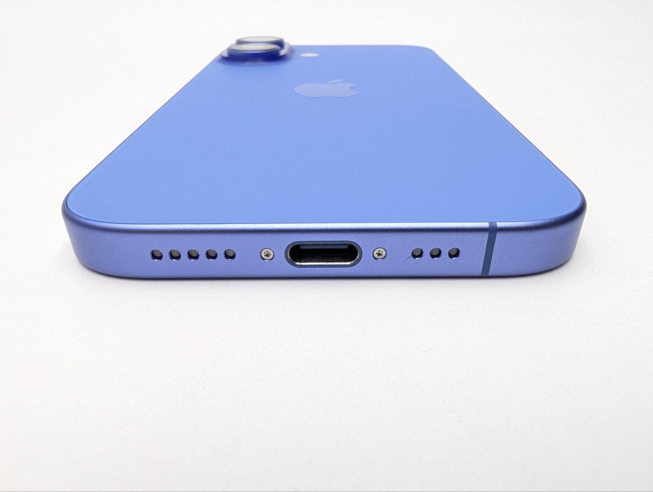 Apple iPhone 16 128 GB Ultramaryna| bateria 100% (Powystawowy)