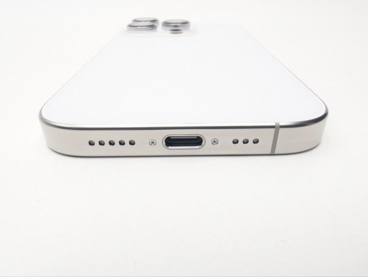 Apple iPhone 16 Pro 128 GB Tytan biały| eSim | bateria 100% (Powystawowy)