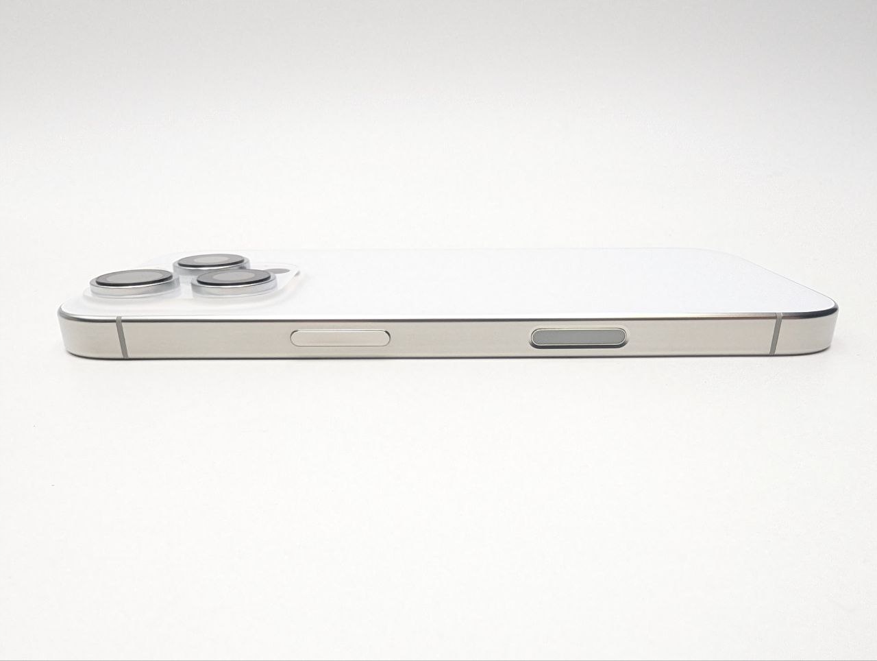 Apple iPhone 16 Pro 128 GB Tytan biały| eSim | bateria 100% (Powystawowy)