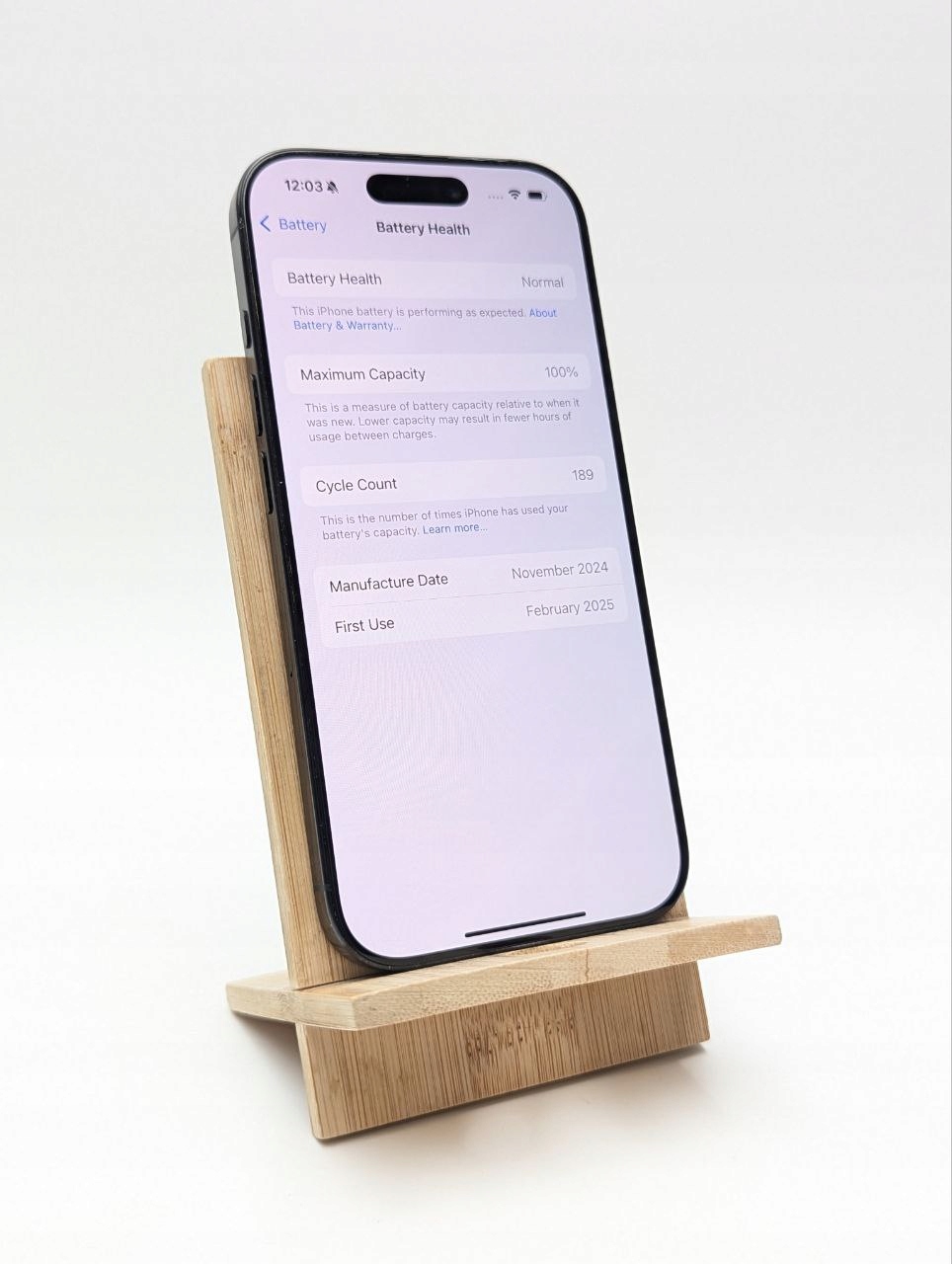 Apple iPhone 16 Pro 128GB Tytan Czarny| bateria 100% (Powystawowy)