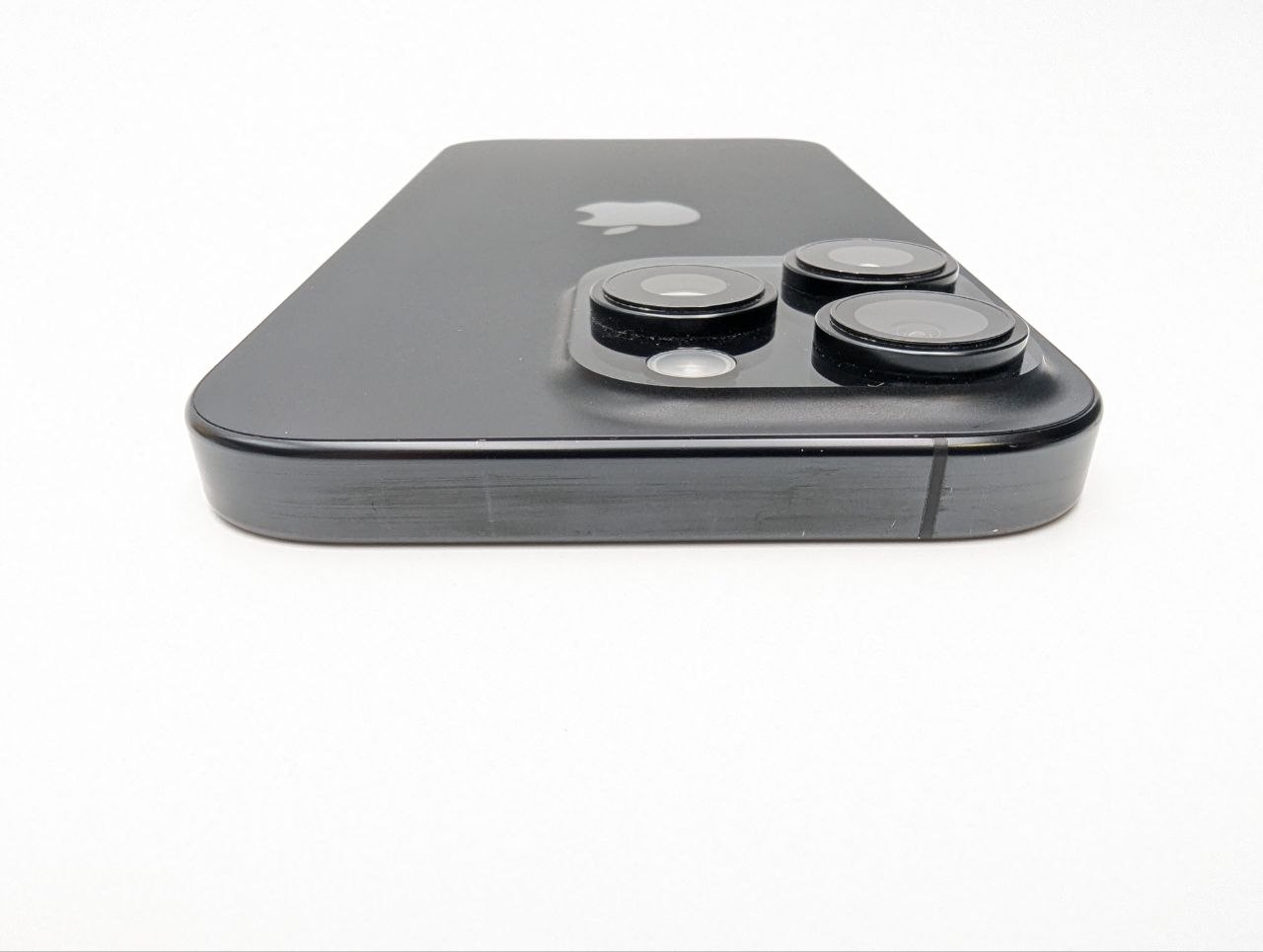 Apple iPhone 16 Pro 128GB Tytan Czarny| eSim (Używany)