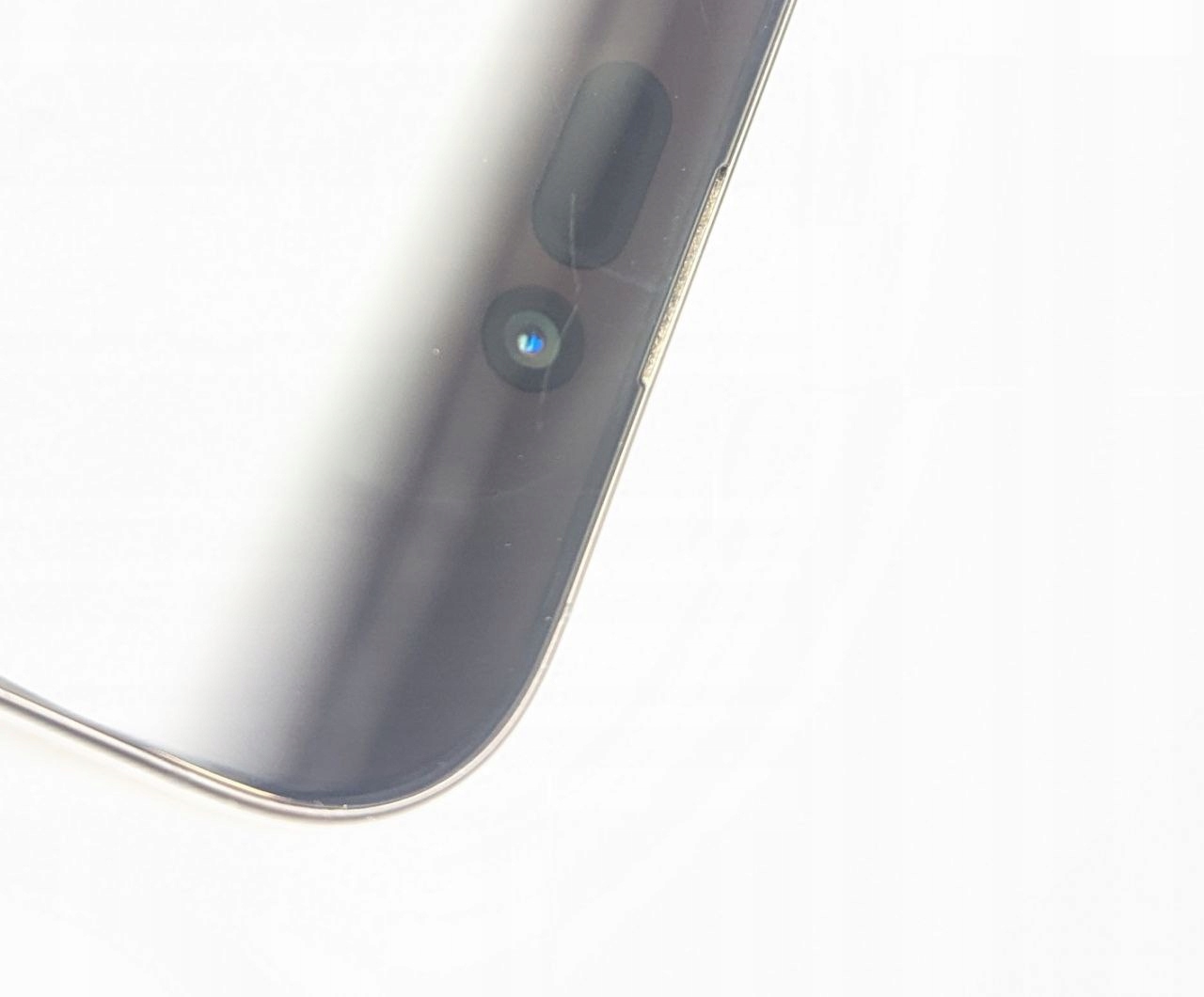 Apple iPhone 16 Pro 128GB Tytan Czarny| eSim | bateria 100% (Powystawowy)