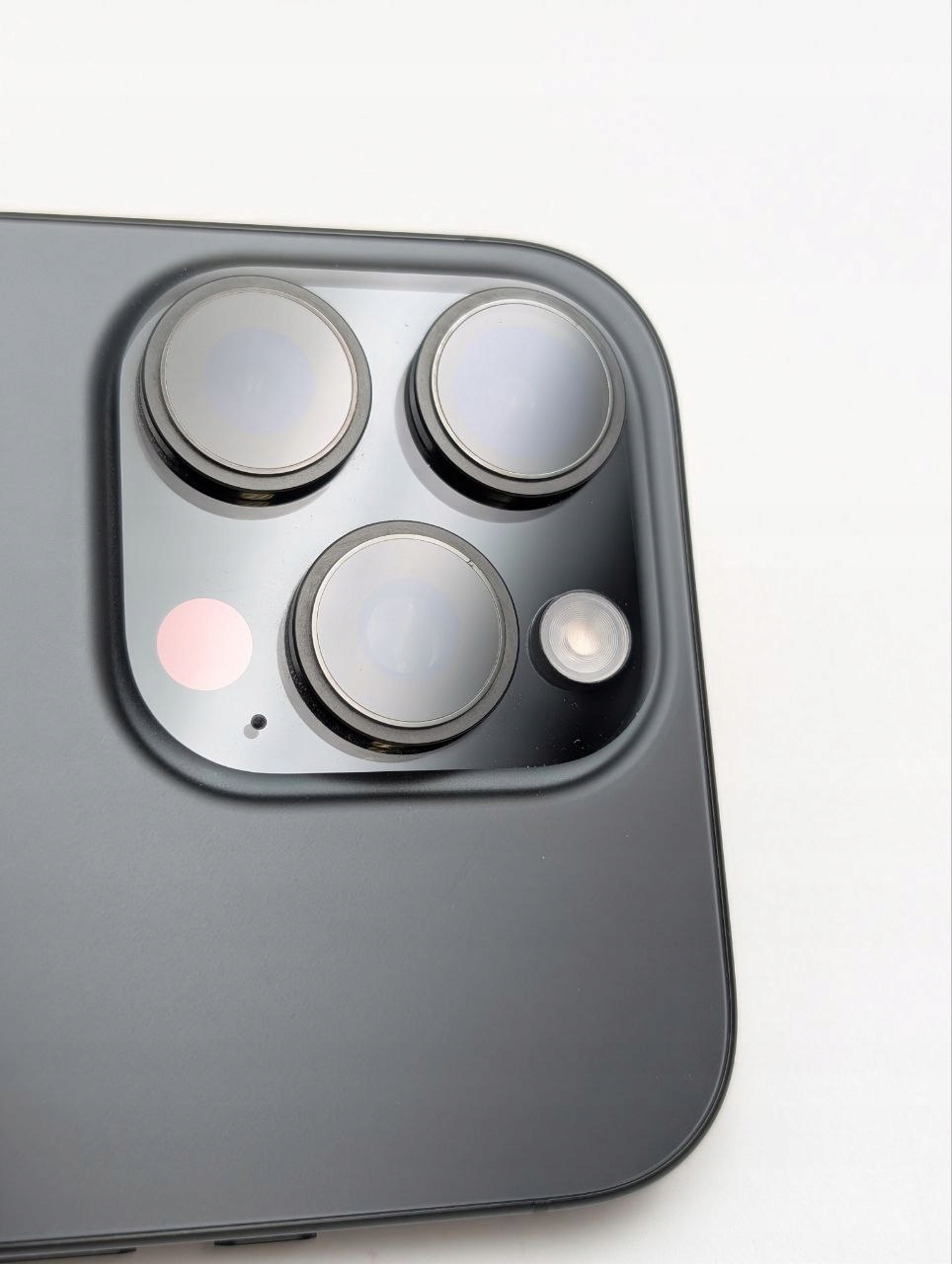 Apple iPhone 16 Pro 256GB Tytan Czarny| eSim (Powystawowy)