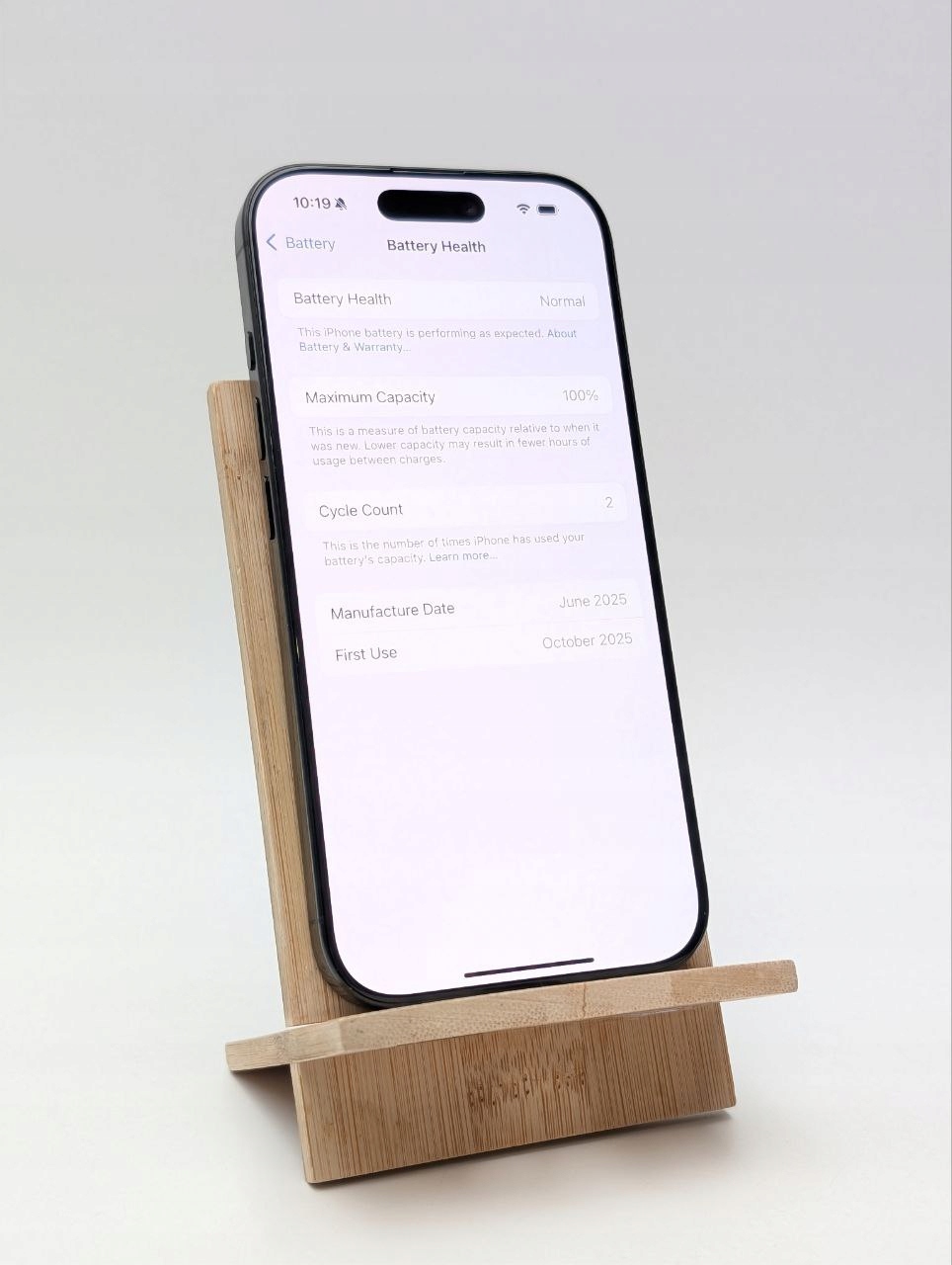 thumb Apple iPhone 16 Pro 256GB Tytan Czarny| eSim| bateria 100% (Powystawowy)