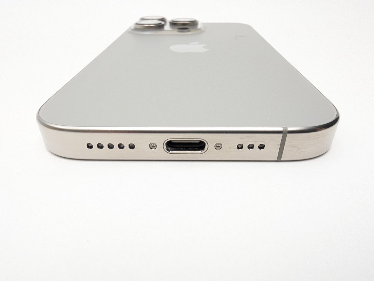 Apple iPhone 16 Pro 256 GB Tytan naturalny| eSim (Powystawowy)