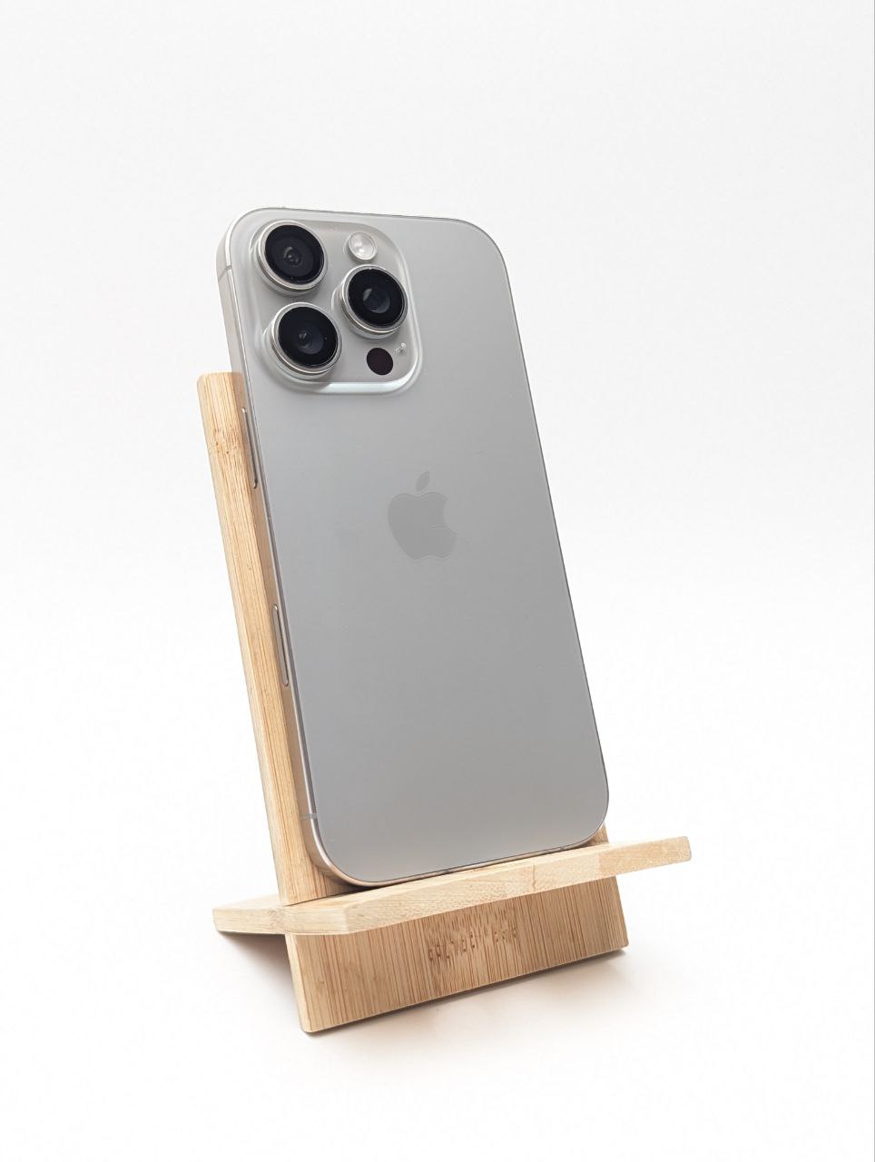 Apple iPhone 16 Pro 256 GB Tytan naturalny| eSim| bateria 100% (Używany)