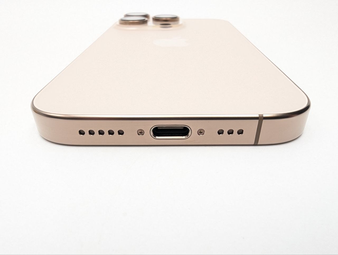 Apple iPhone 16 Pro 512GB Tytan Pustynny | eSim (Używany)