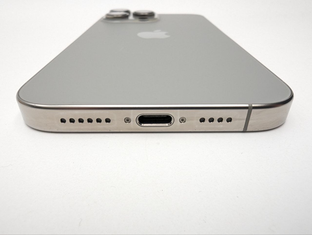 Apple iPhone 16 Pro Max 256GB Tytan Naturalny (Używany)