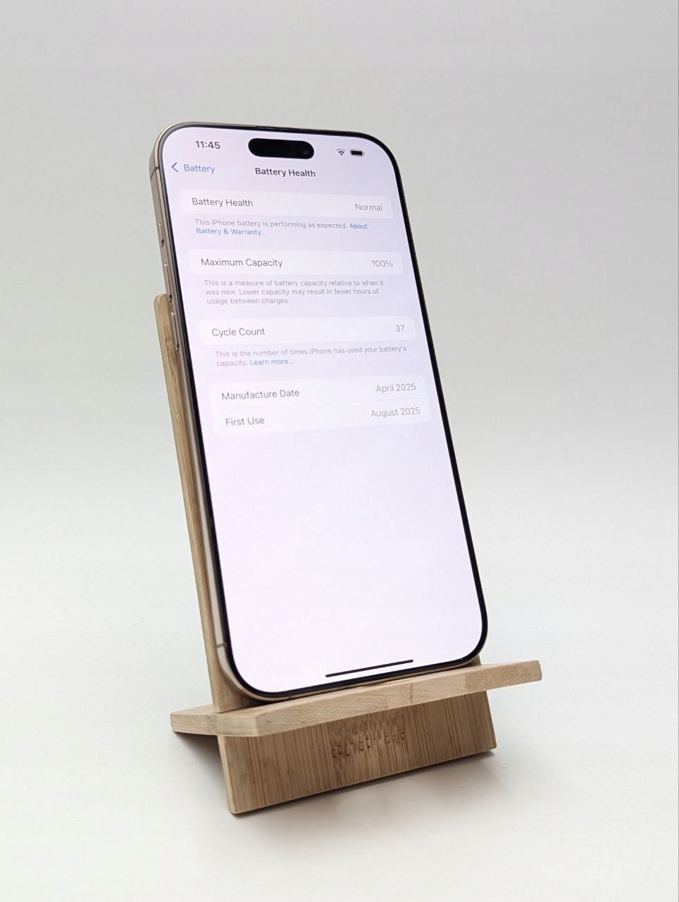 Apple iPhone 16 Pro Max 256GB Tytan Pustynny| eSim| bateria 100% (Powystawowy)