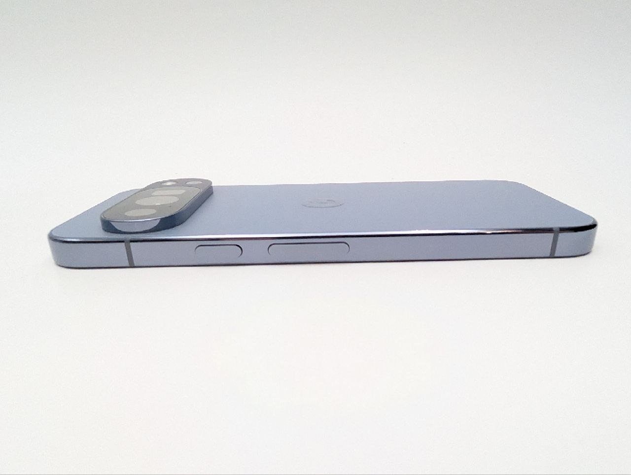 Google Pixel 10 Pro 256GB Księżycowy Szary (Powystawowy)