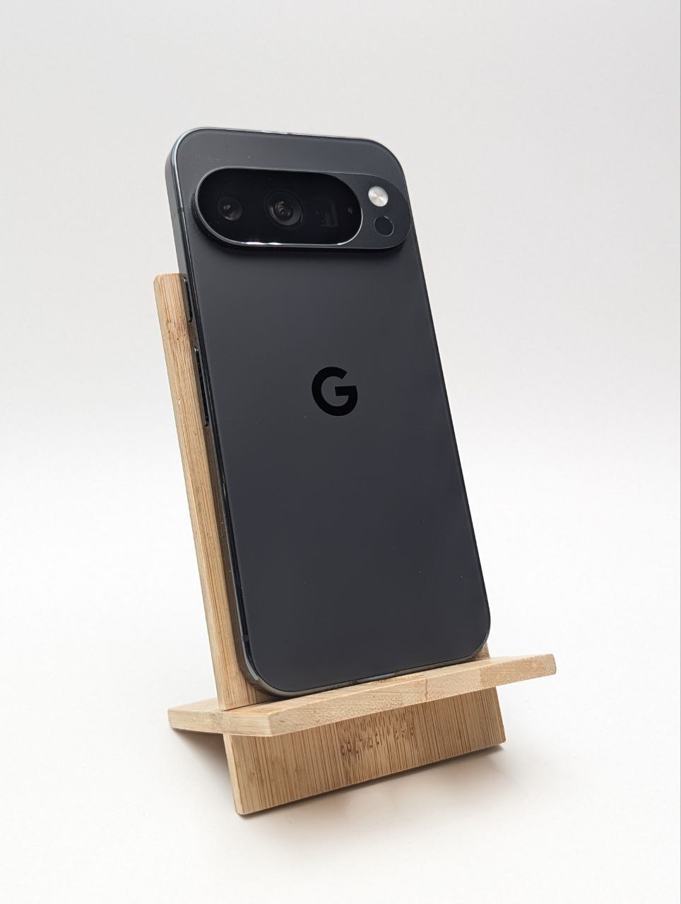 Google Pixel 10 Pro 256GB Obsydian | OUTLET (Powystawowy)