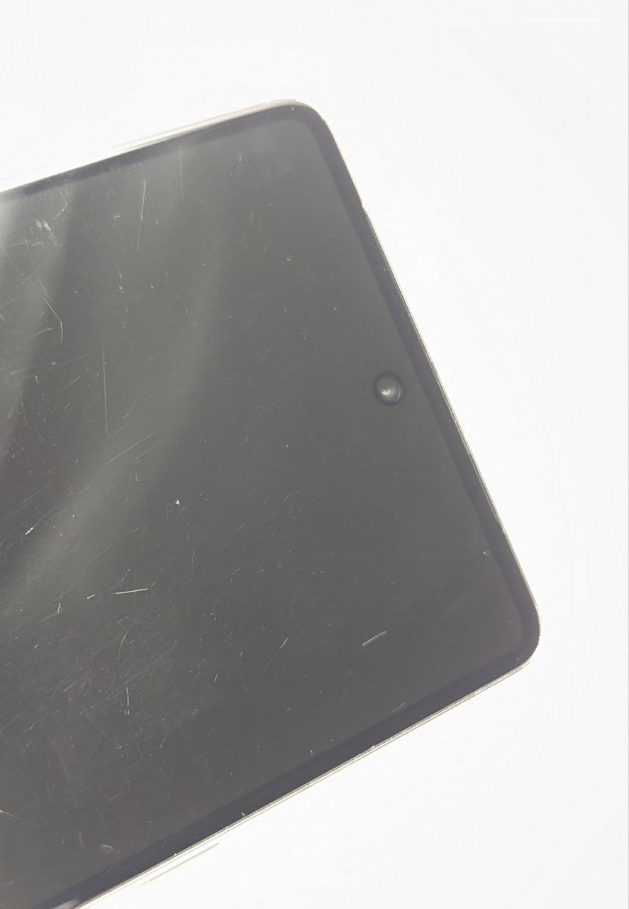 Smartfon Google Pixel 7 8 GB / 128 GB czarny (Używany)