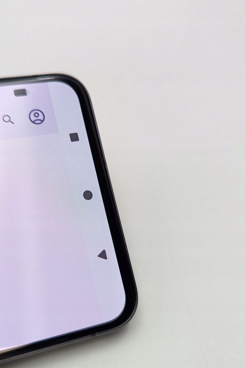 Smartfon Google Pixel 8 GB / 128 GB 5G czarny |OUTLET (Powystawowy)