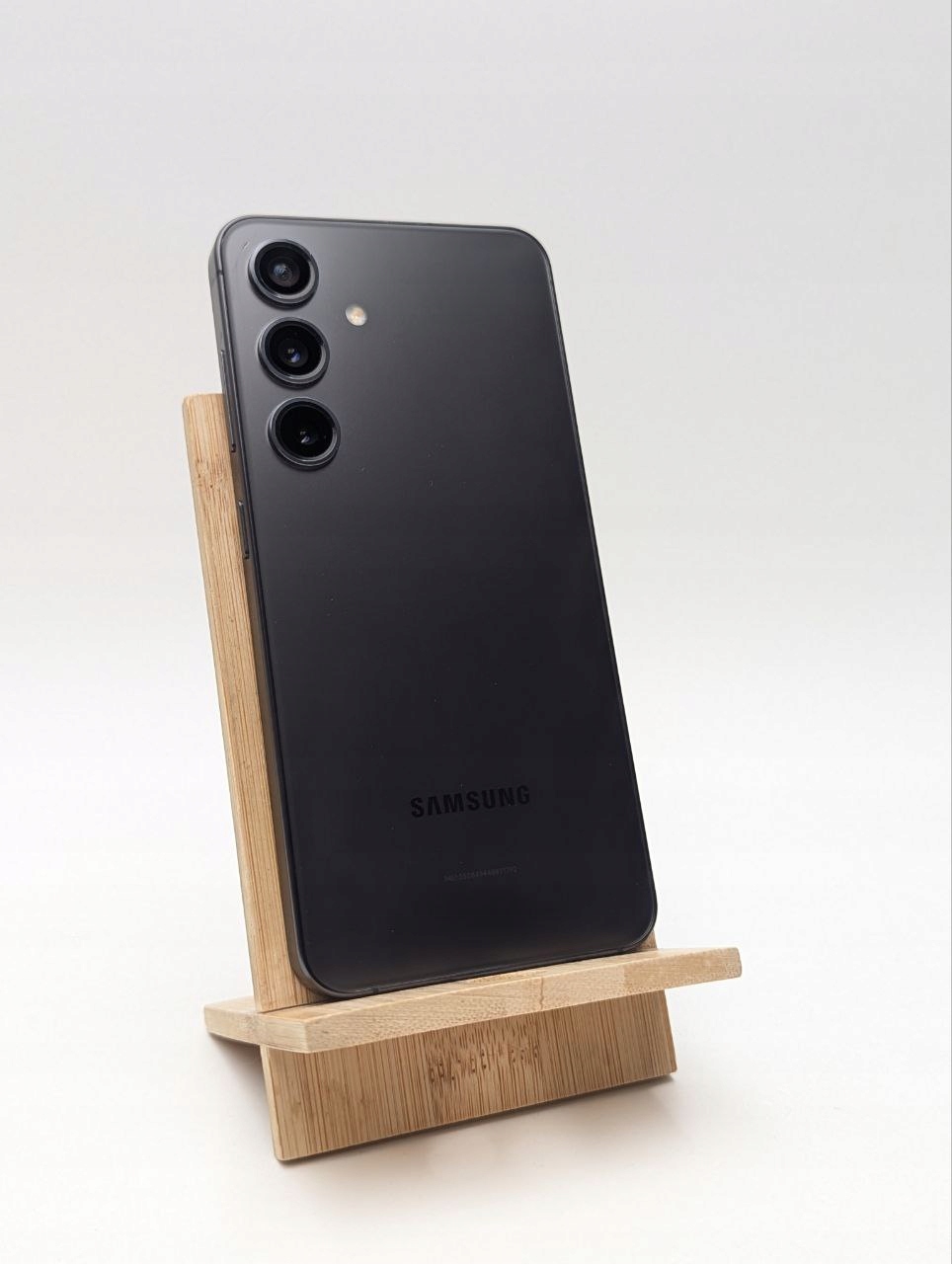 Smartfon Samsung Galaxy S24 8 GB / 128 GB 5G czarny (Powystawowy)