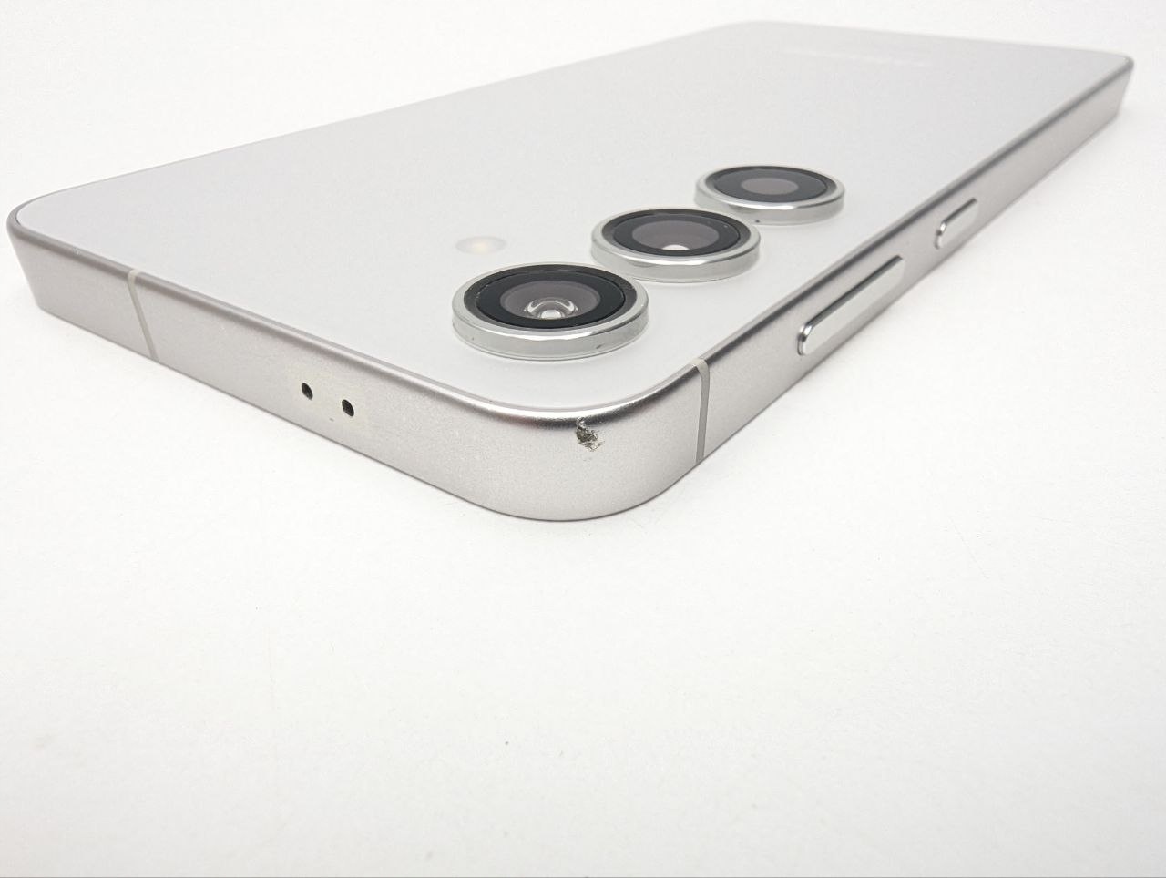 Samsung Galaxy S24 128 GB 5G szary (Używany)