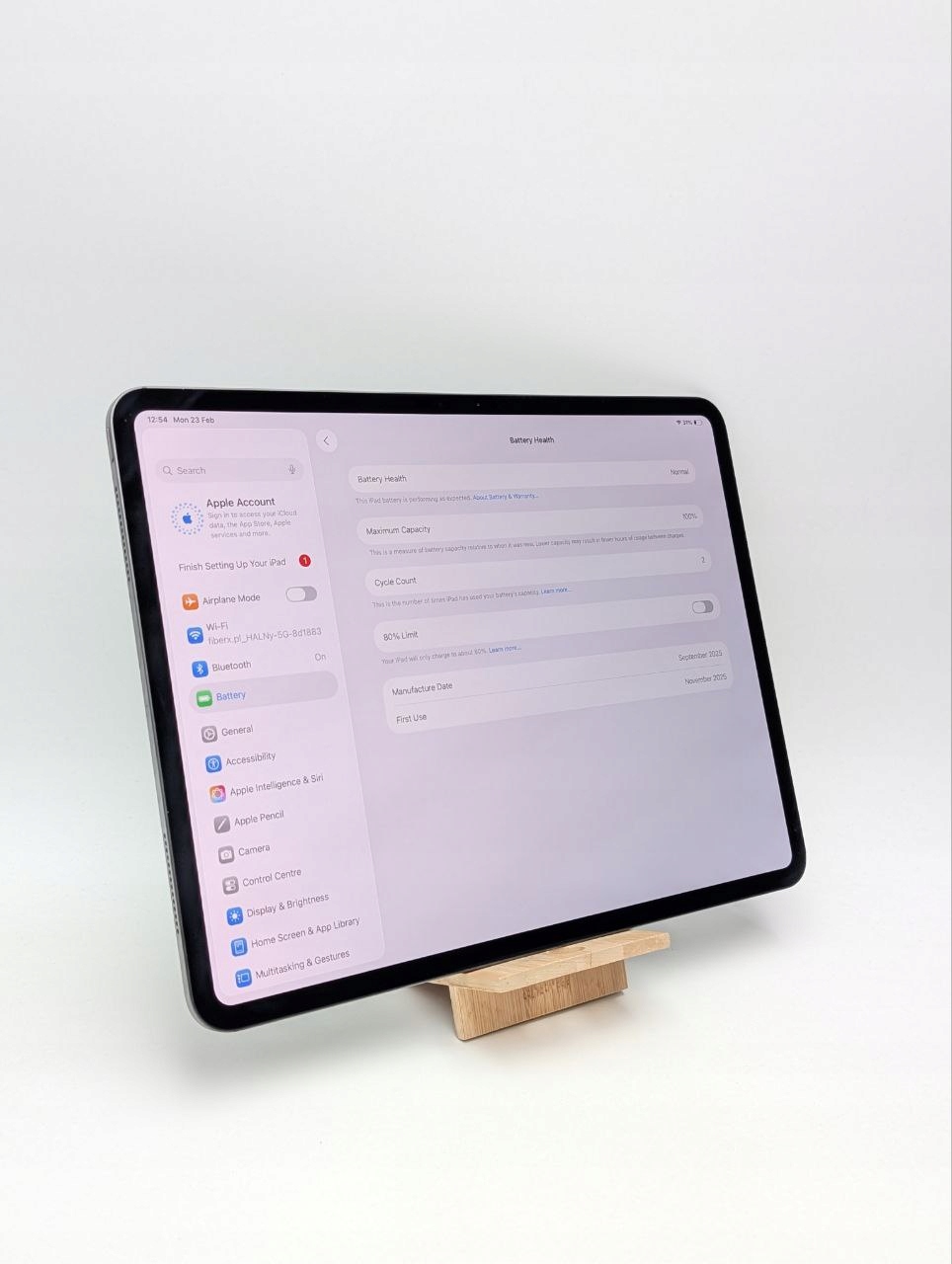 Apple iPad Pro 13" M5 256GB Wi-Fi Gwiezdna Czerń (Powystawowy)