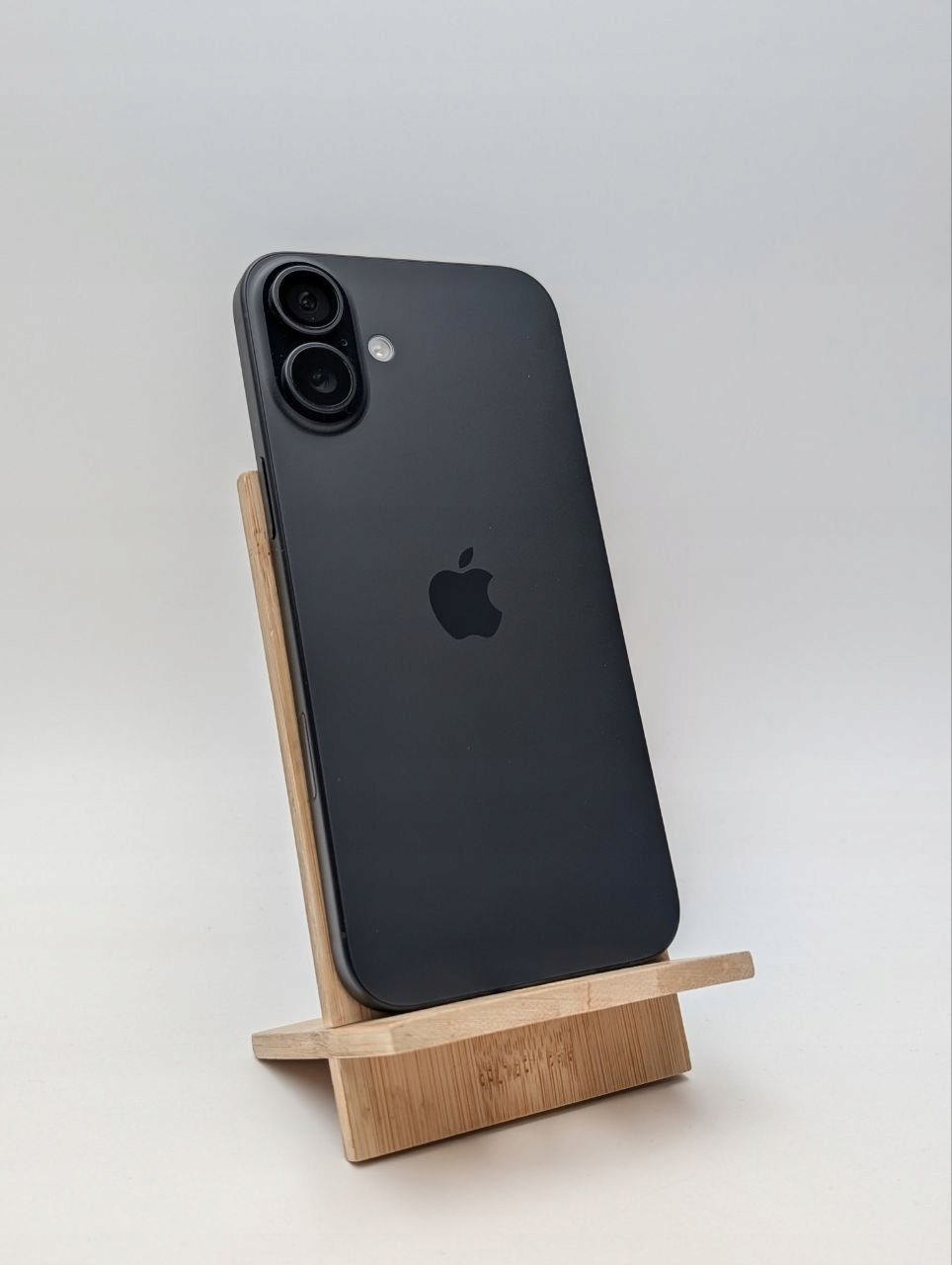 Apple iPhone 16 Plus 128GB Czarny |bateria 100% (Powystawowy)