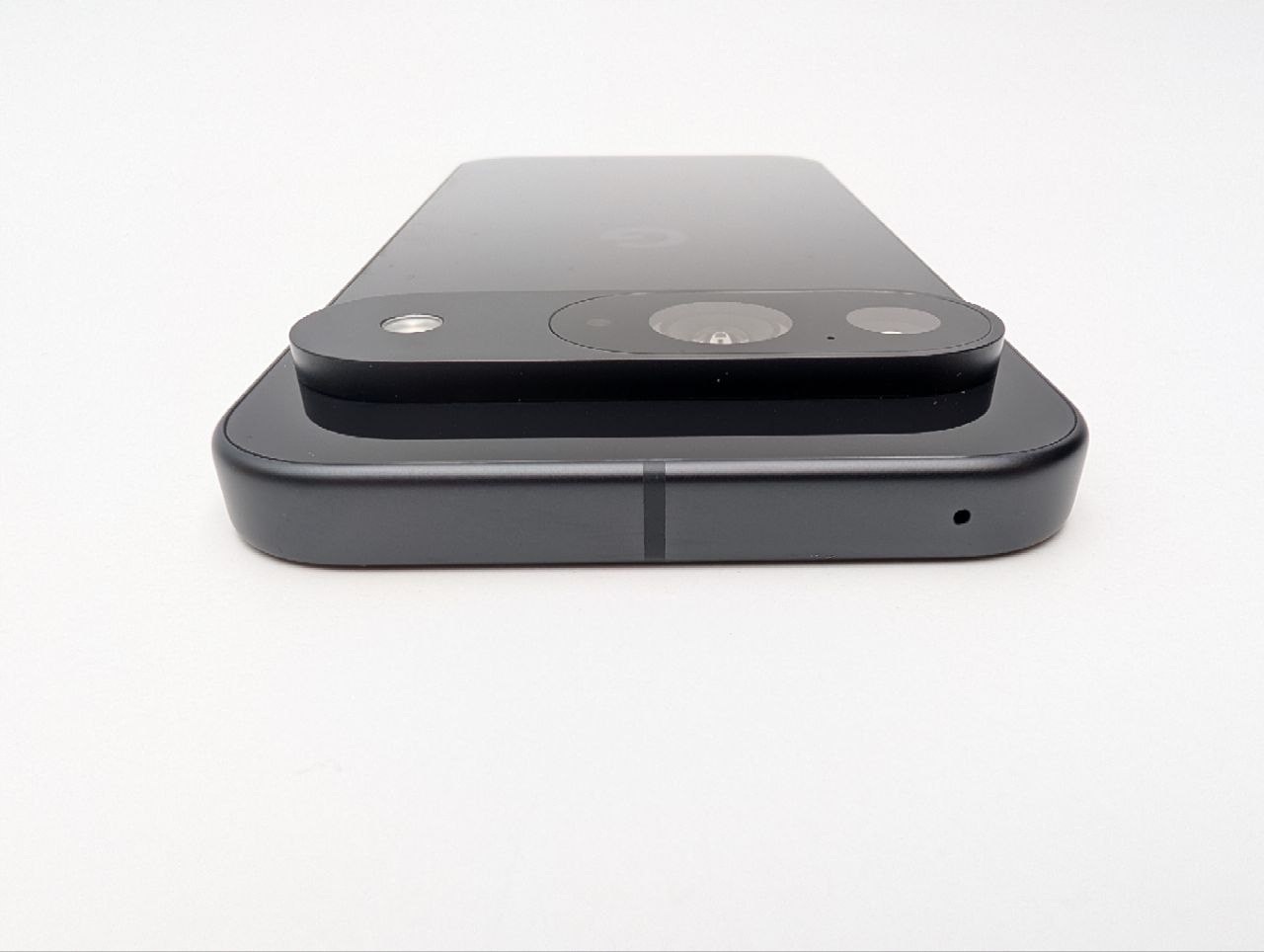 Google Pixel 9 128GB Czarny (Powystawowy)