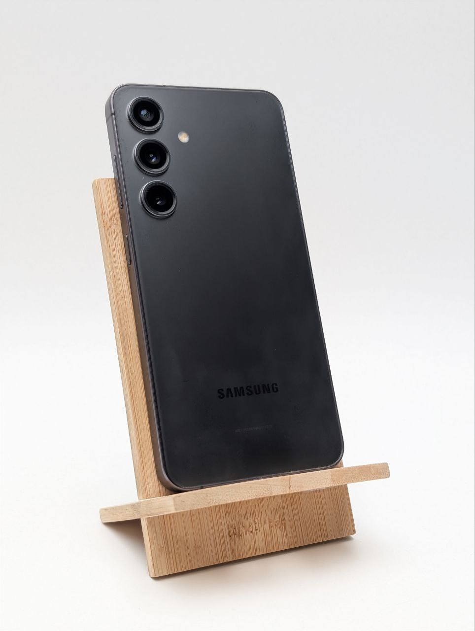 Samsung Galaxy S24 256GB Czarny (Powystawowy)