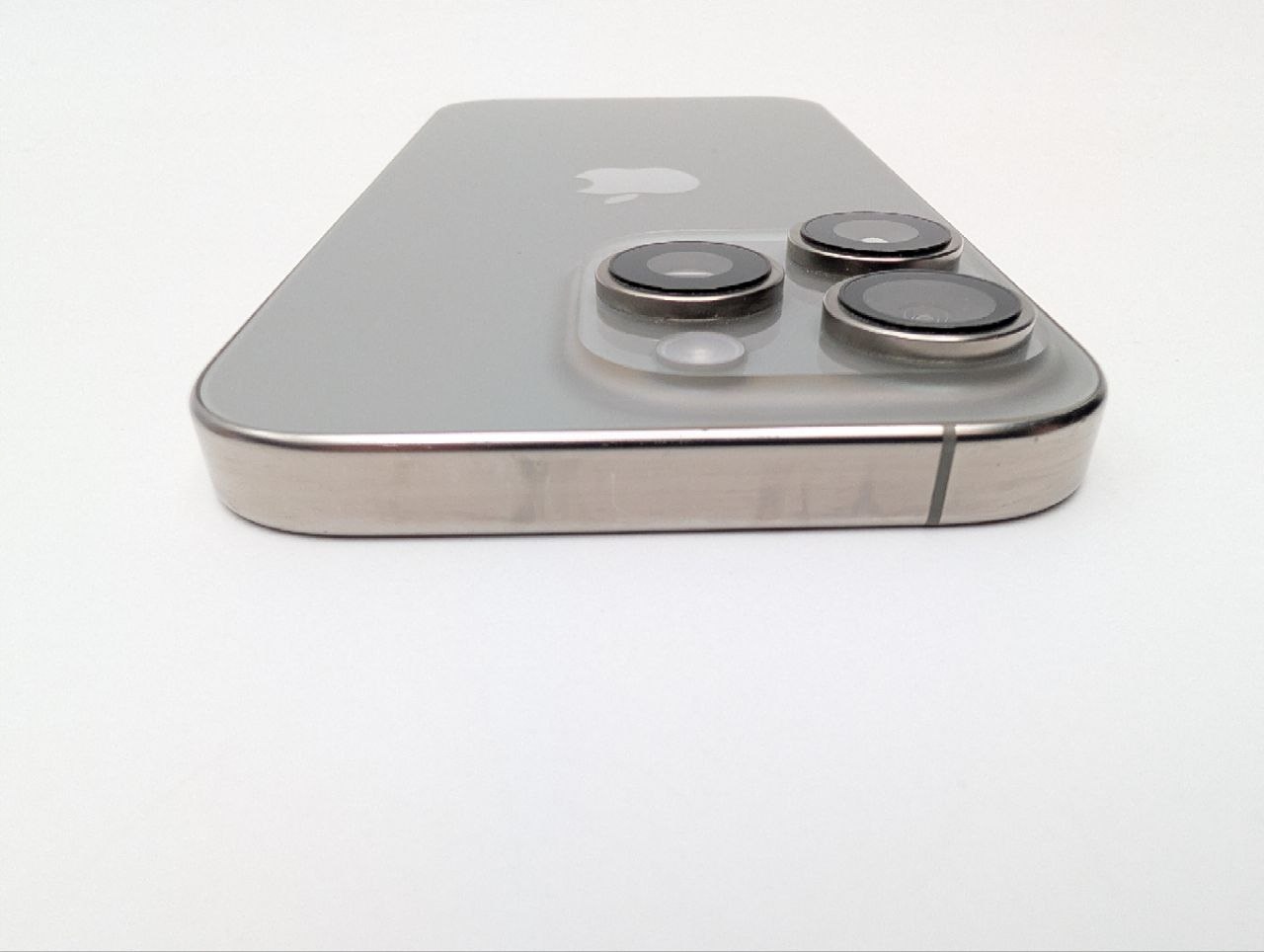 Apple iPhone 16 Pro 512GB Tytan Naturalny | eSim (Powystawowy)