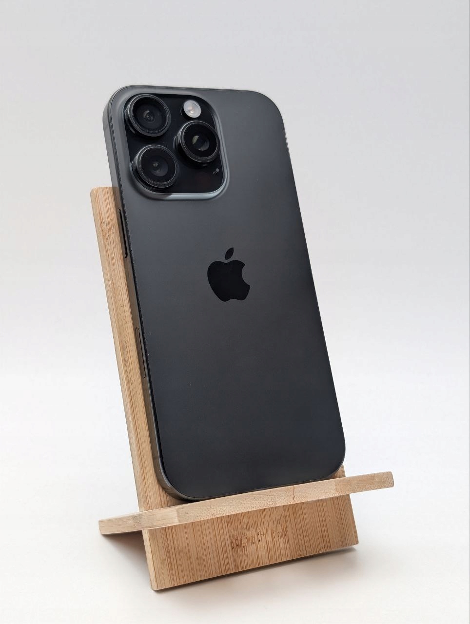 Apple iPhone 16 Pro 512GB Tytan Czarny| eSim (Powystawowy)