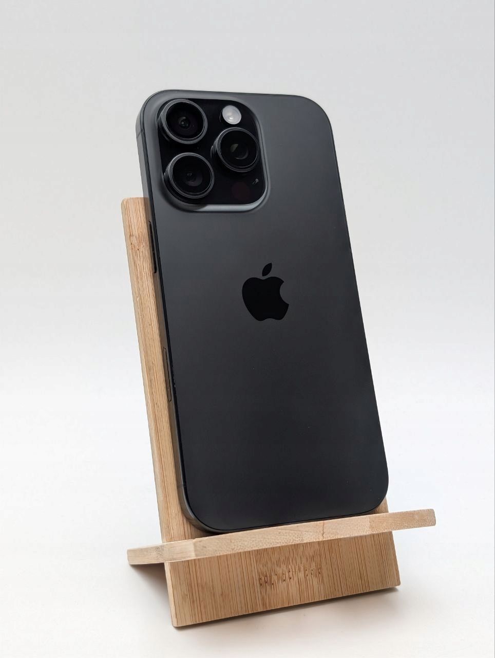 Apple iPhone 16 Pro 512GB Tytan Czarny| eSim| bateria 100% (Powystawowy)