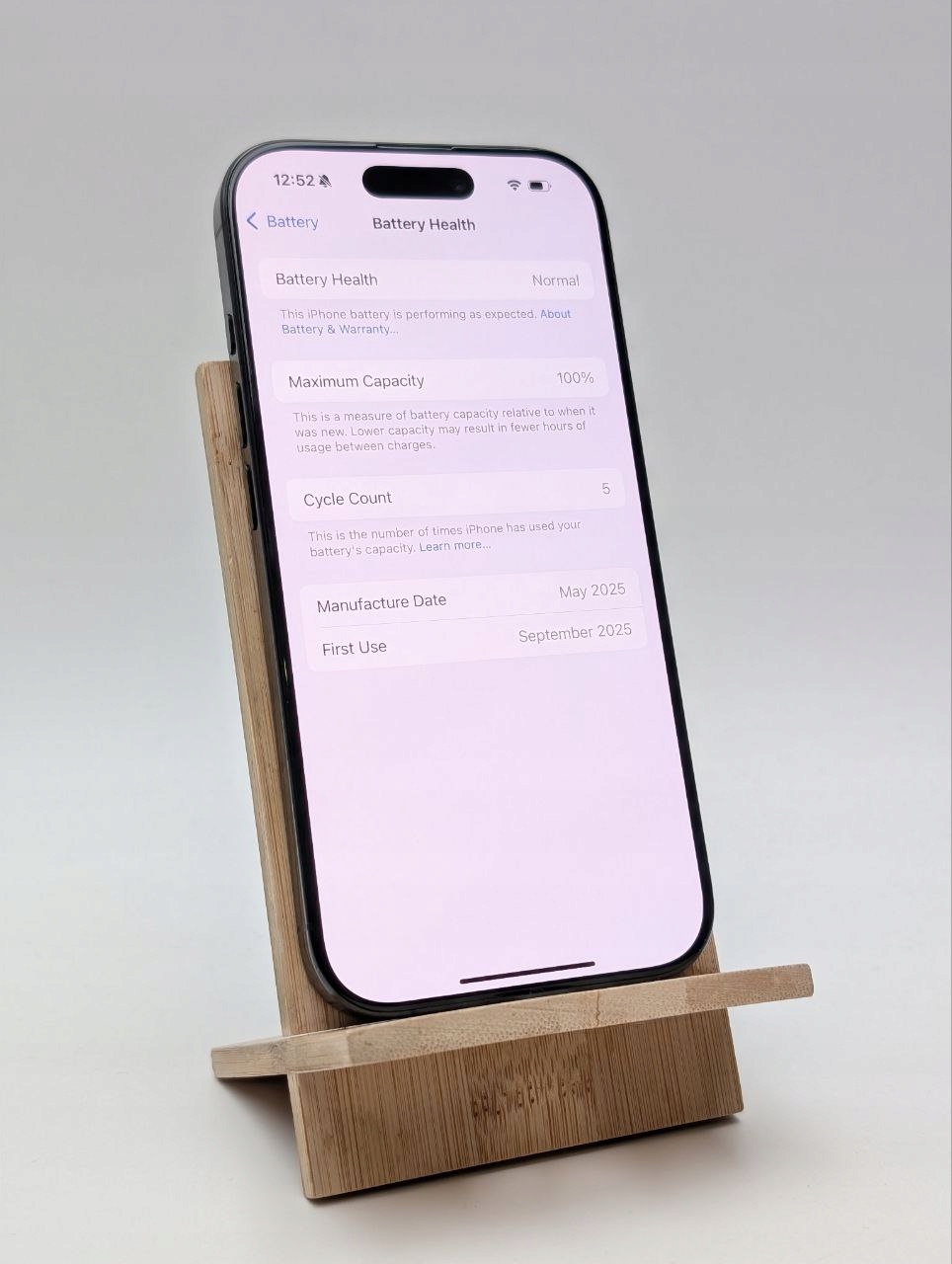 Apple iPhone 16 Pro 512GB Tytan Czarny| eSim| bateria 100% (Powystawowy)