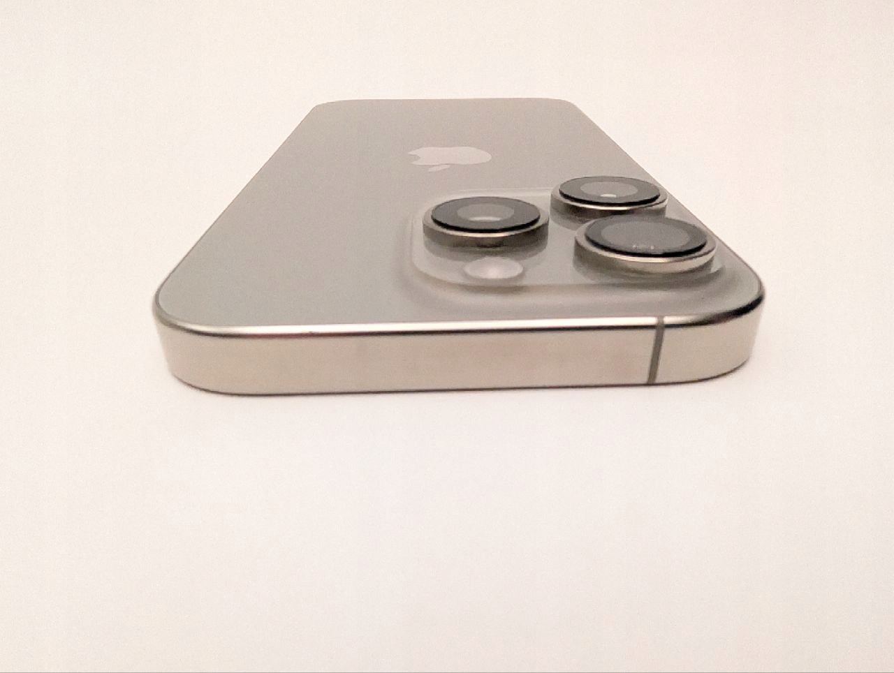 Apple iPhone 16 Pro 256GB Tytan Naturalny| eSim (Powystawowy)