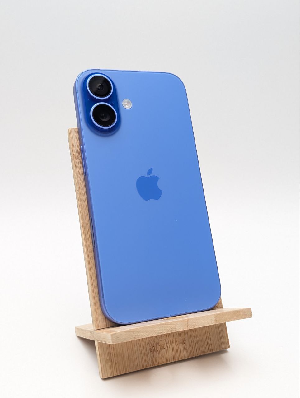 Apple iPhone 16 128GB Ultramaryna| bateria 100% (Powystawowy)